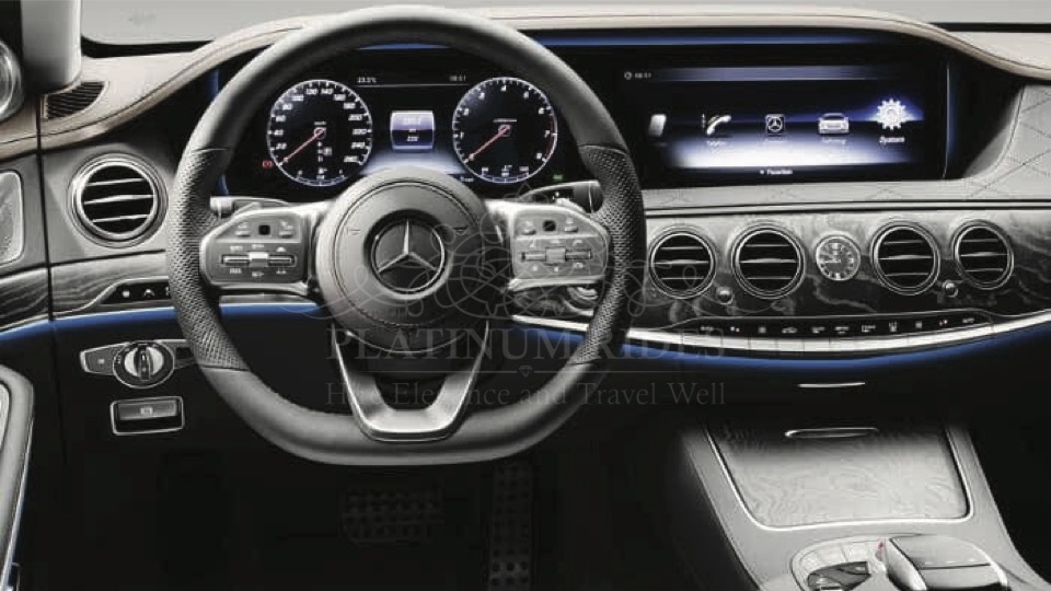 Mercedes-S550-Interior-01